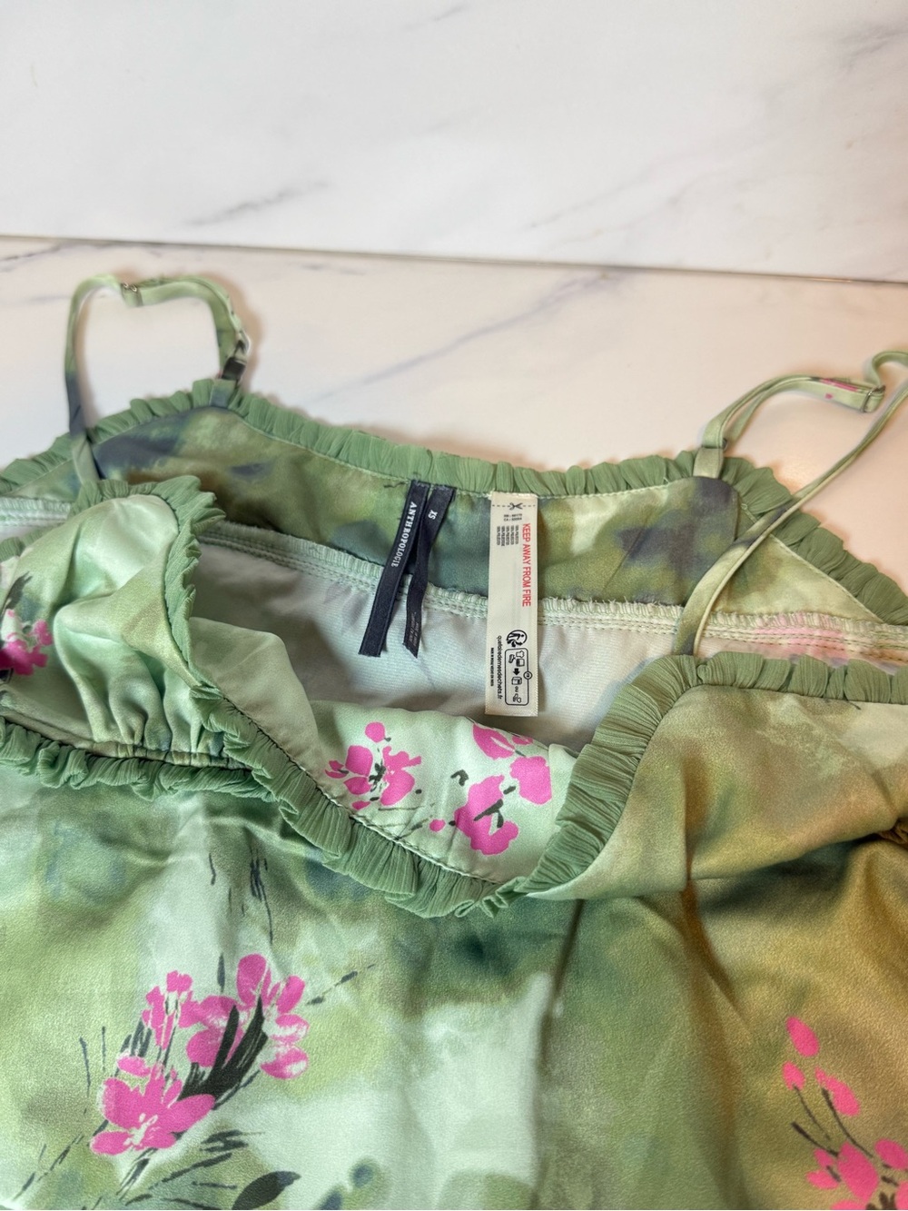 Anthropologie cami and short fairy set - Picture 8 of 9